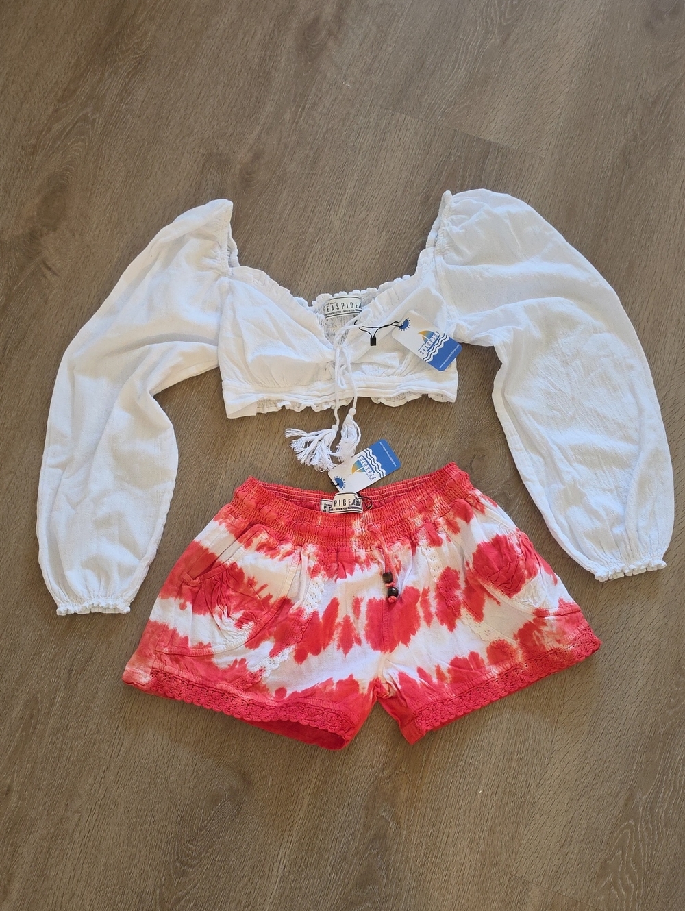 NWT Seaspice SET Resort Wear Tie-Dye Red & White Elastic Waist Women’s Shorts Sm